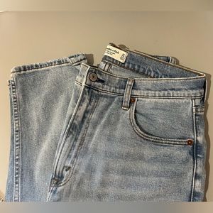 Abercrombie high rise straight jeans. Brand new.